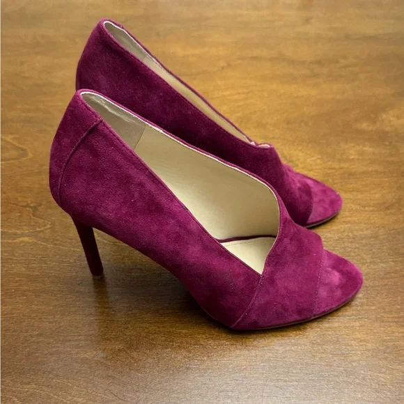 Vince Camuto Women's Wine Suede Peep-Toe Heels - Picture 3 of 6